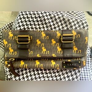 L.A.M.B. Clutch